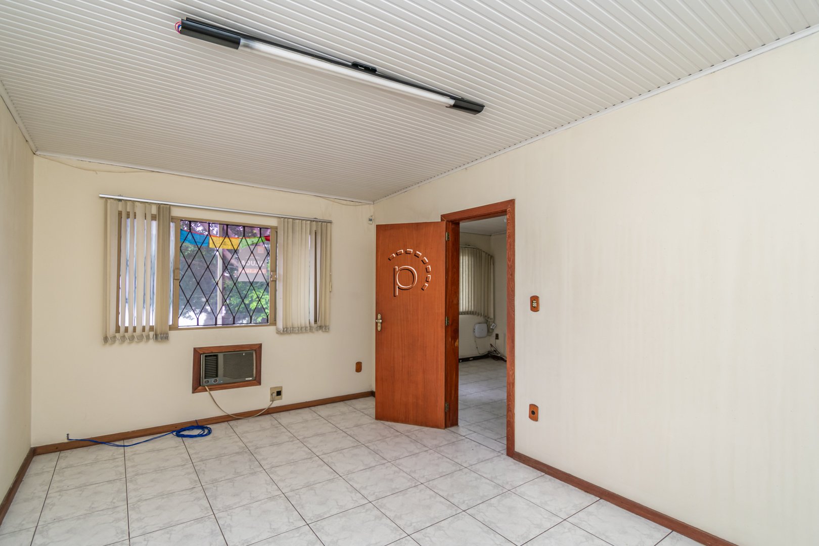 Casa Comercial para alugar com 190m² no bairro Tristeza em Porto Alegre - Foto 11
