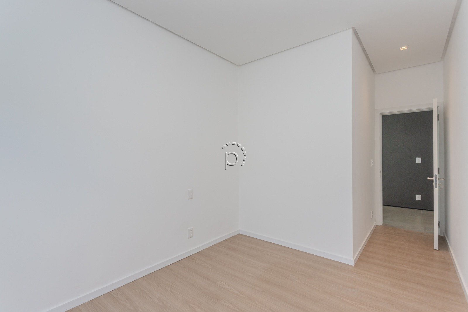 Casa em Condomínio à venda com 434m², 4 quartos, 6 vagas no bairro Terra Ville em Porto Alegre - Foto 59