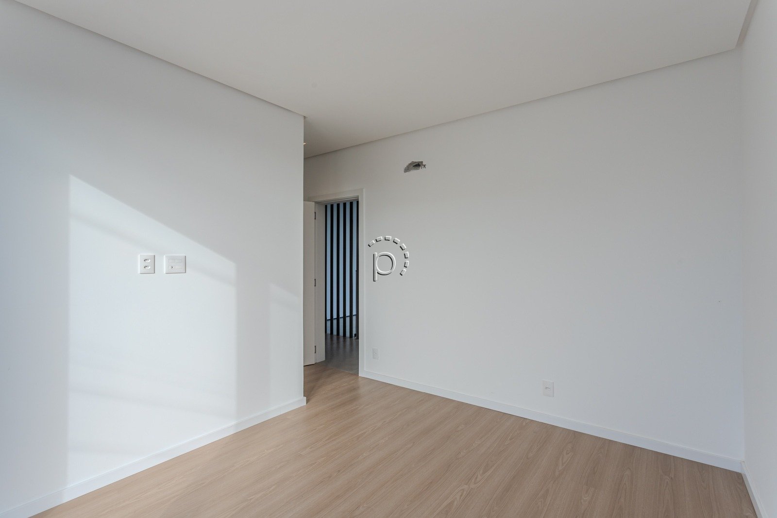 Casa em Condomínio à venda com 434m², 4 quartos, 6 vagas no bairro Terra Ville em Porto Alegre - Foto 69