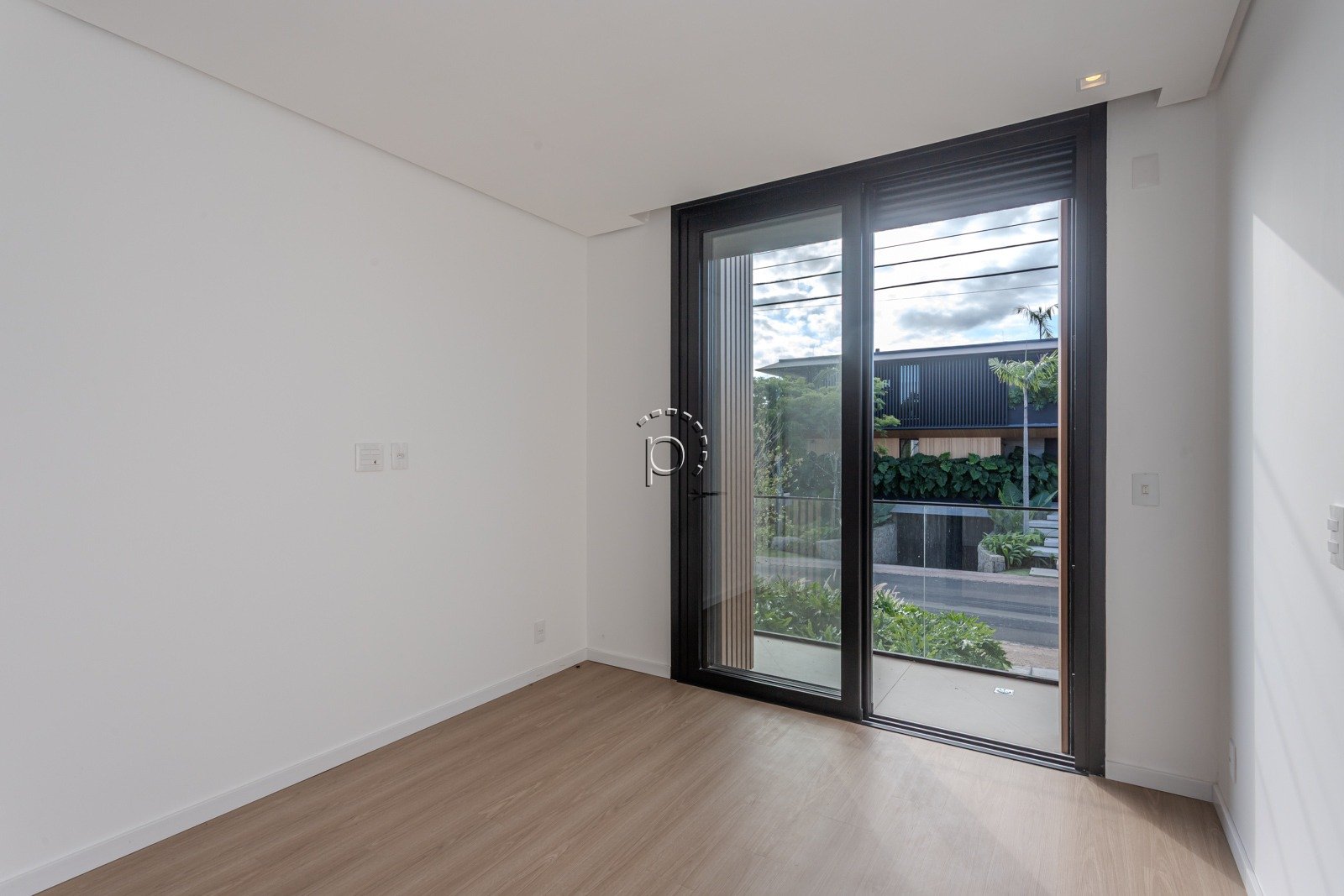 Casa em Condomínio à venda com 434m², 4 quartos, 6 vagas no bairro Terra Ville em Porto Alegre - Foto 72