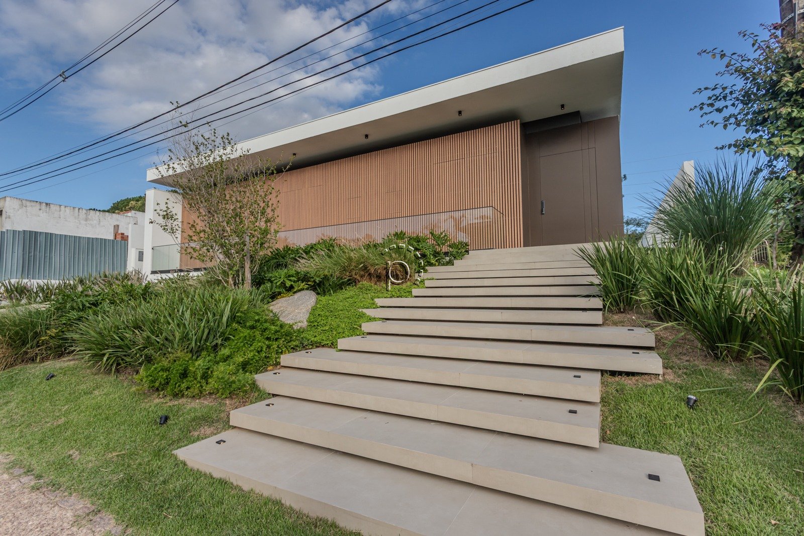 Casa em Condomínio à venda com 434m², 4 quartos, 6 vagas no bairro Terra Ville em Porto Alegre - Foto 92