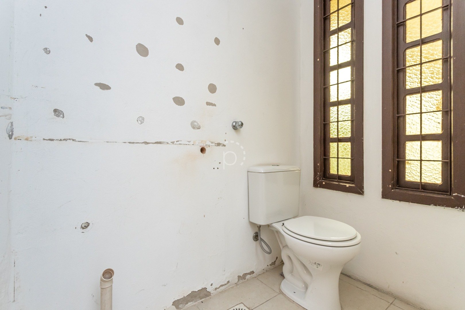 Casa à venda com 290m², 3 quartos, 1 suíte, 4 vagas no bairro Ipanema em Porto Alegre - Foto 10