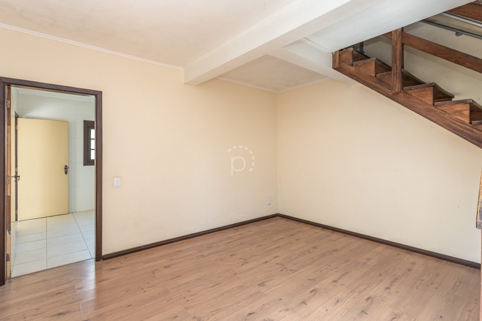 Casa à venda com 290m², 3 quartos, 1 suíte, 4 vagas no bairro Ipanema em Porto Alegre - Foto 8