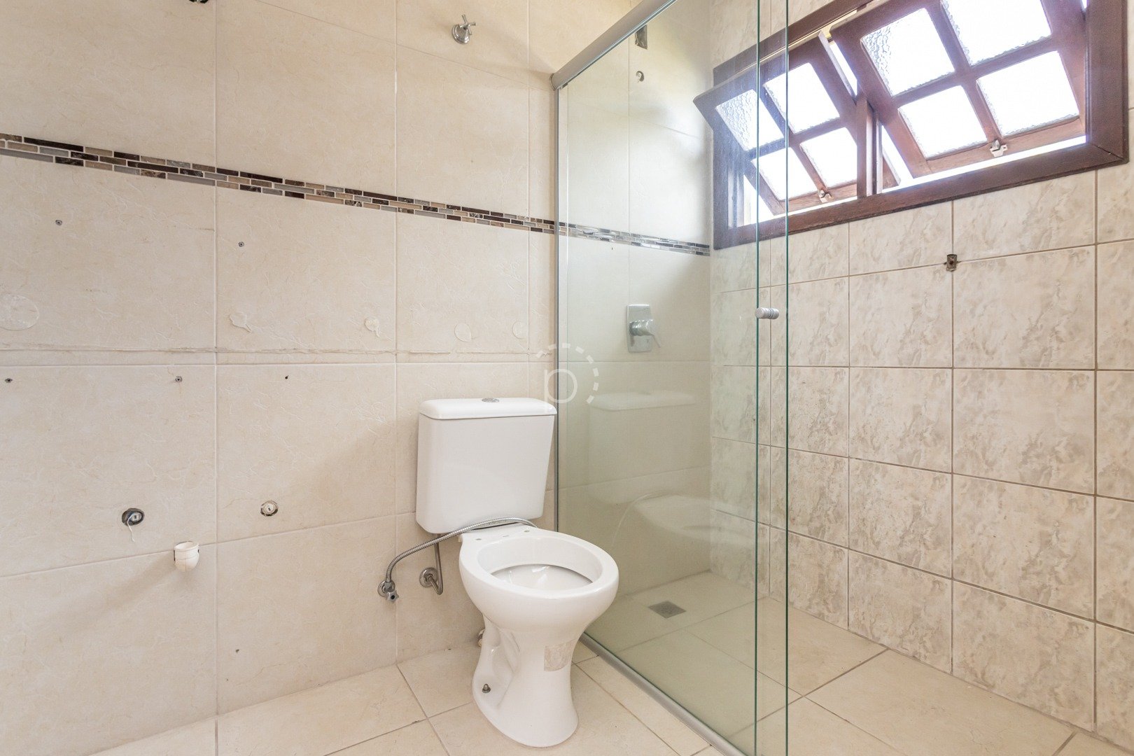 Casa à venda com 290m², 3 quartos, 1 suíte, 4 vagas no bairro Ipanema em Porto Alegre - Foto 31