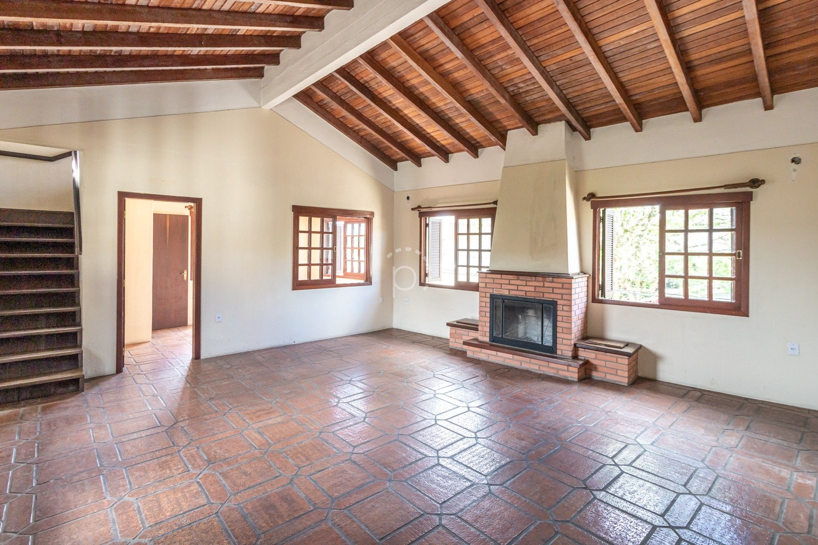 Casa à venda com 290m², 3 quartos, 1 suíte, 4 vagas no bairro Ipanema em Porto Alegre - Foto 34