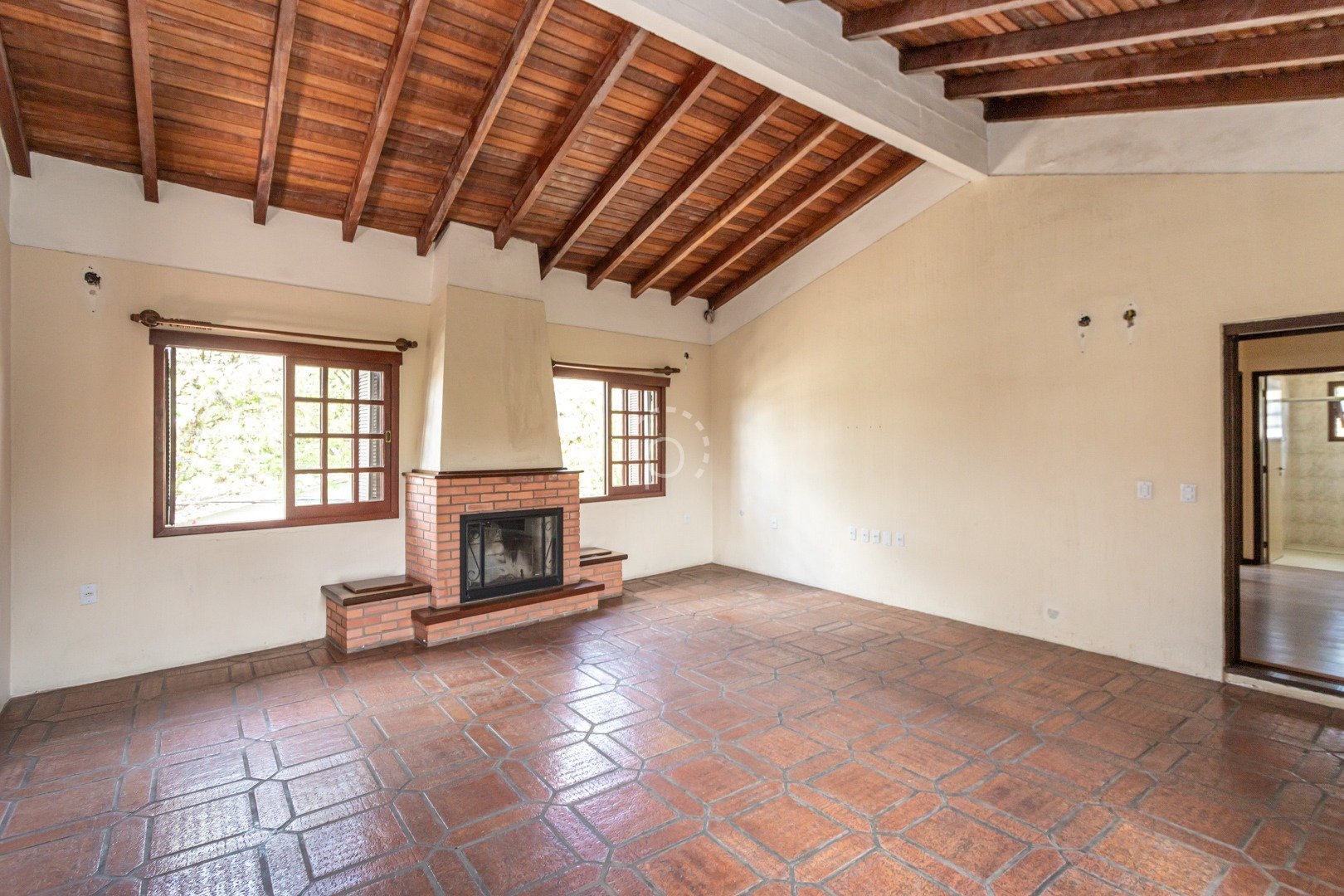 Casa à venda com 290m², 3 quartos, 1 suíte, 4 vagas no bairro Ipanema em Porto Alegre - Foto 35