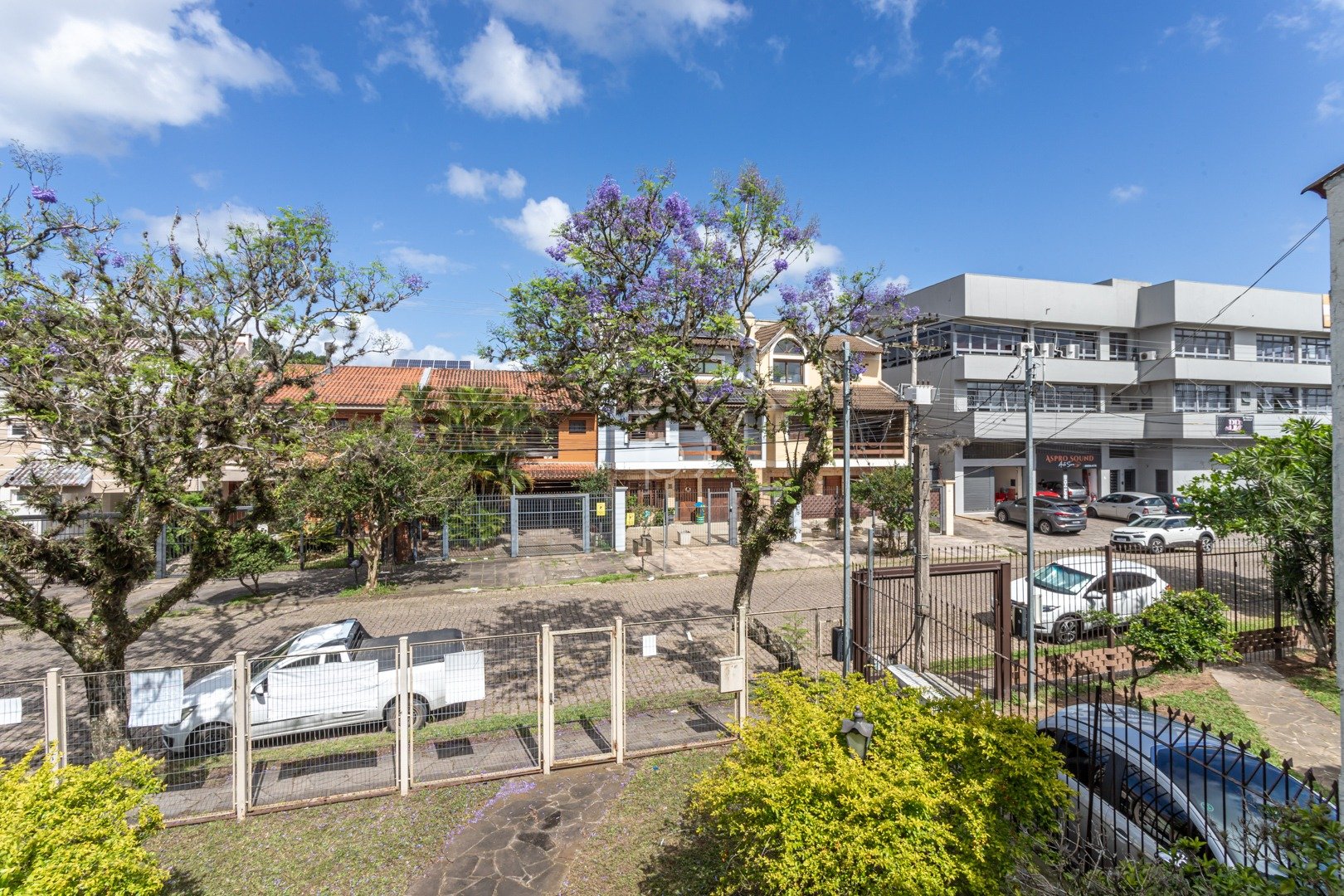 Casa à venda com 290m², 3 quartos, 1 suíte, 4 vagas no bairro Ipanema em Porto Alegre - Foto 45