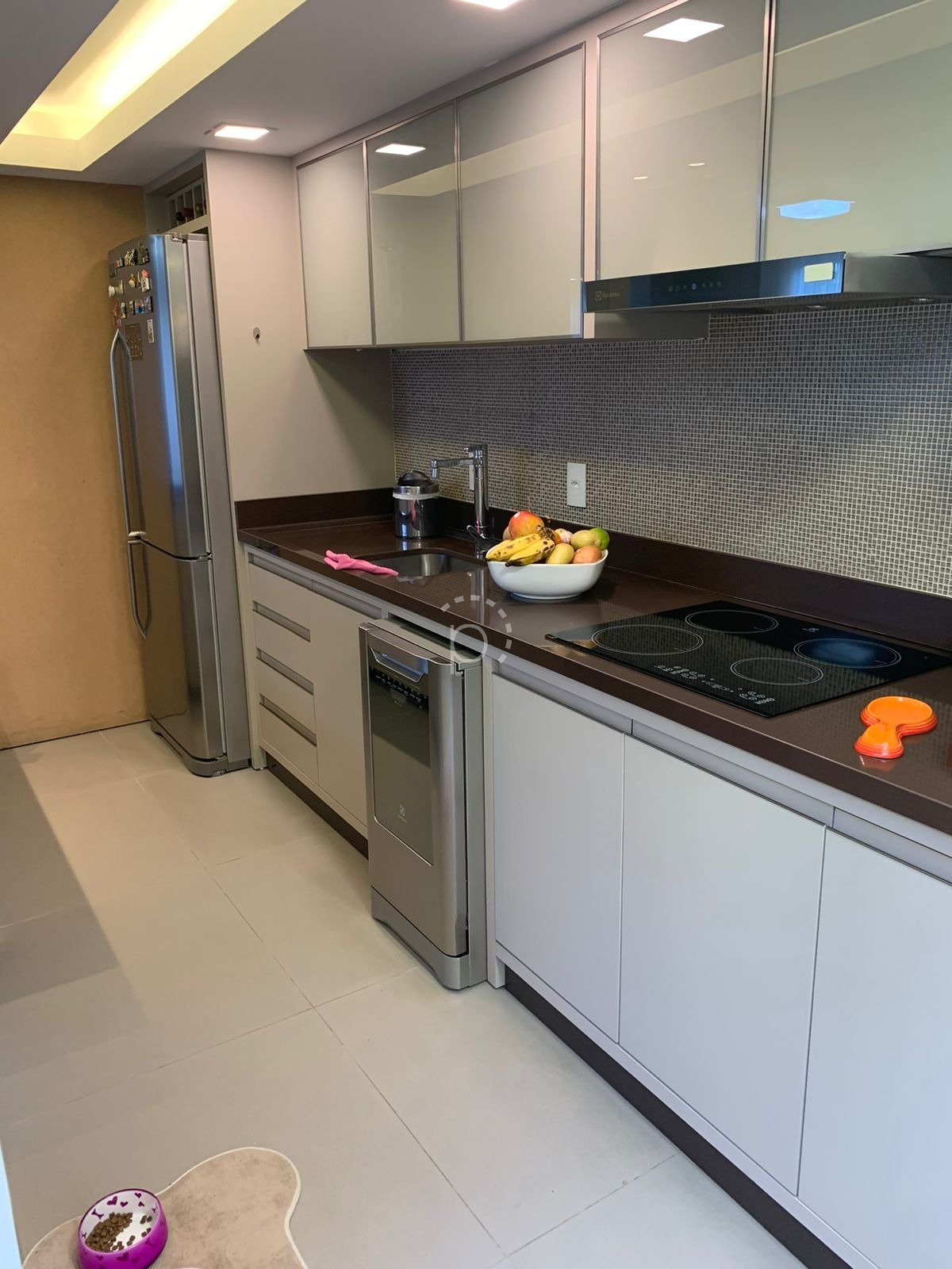 Casa em Condomínio à venda com 211m², 3 quartos, 2 suítes, 4 vagas no bairro Jardim Isabel em Porto Alegre - Foto 7