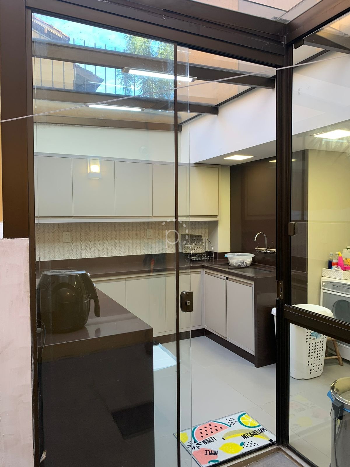 Casa em Condomínio à venda com 211m², 3 quartos, 2 suítes, 4 vagas no bairro Jardim Isabel em Porto Alegre - Foto 11