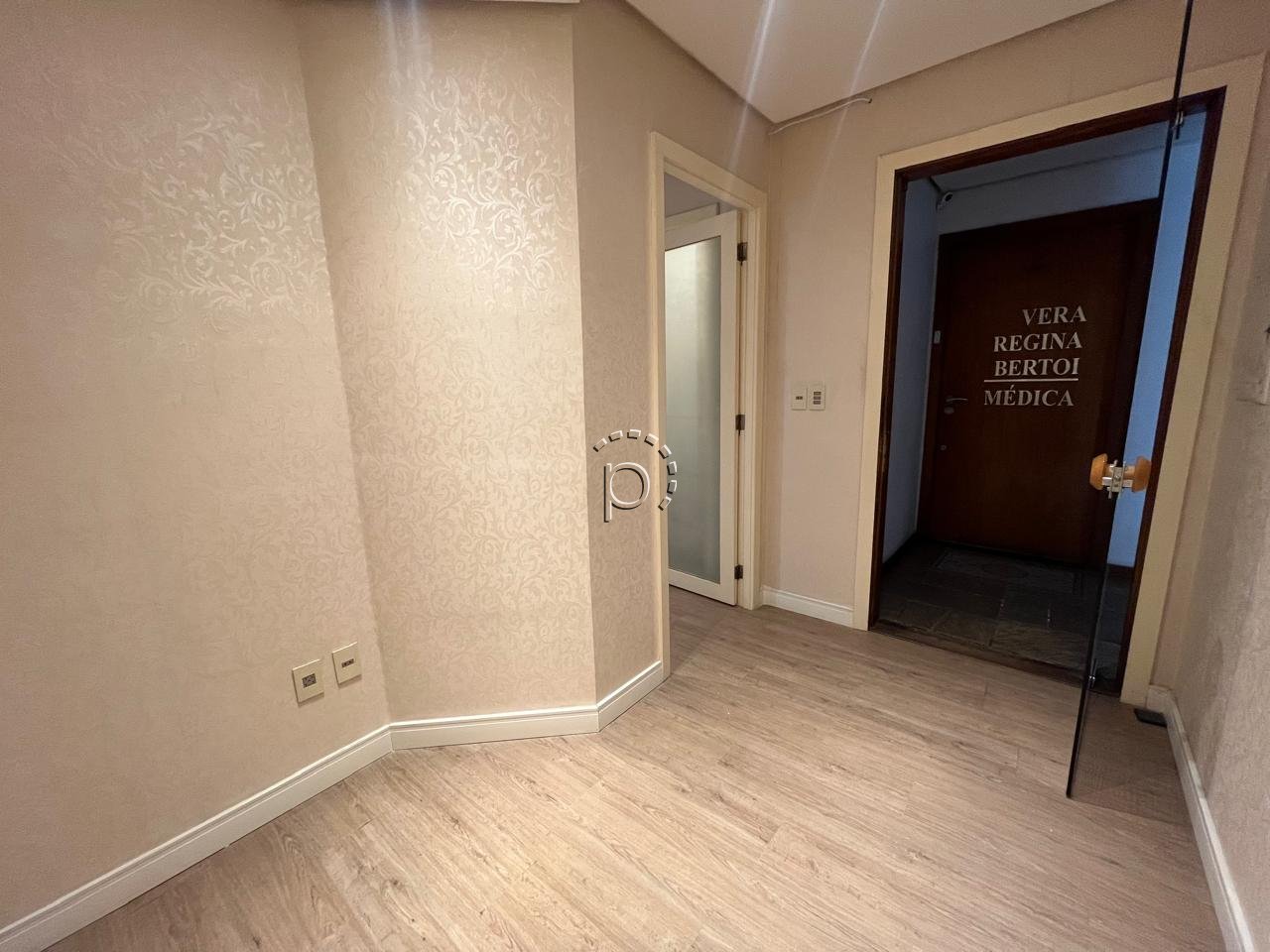 Sala à venda com 35m² no bairro Tristeza em Porto Alegre - Foto 8