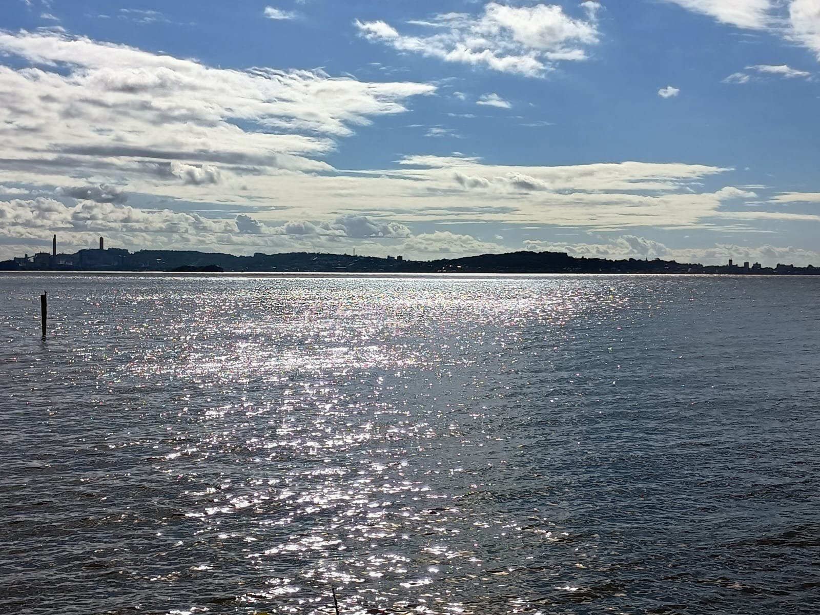 Casa à venda com 120m², 4 quartos, 1 suíte, 8 vagas no bairro Tristeza em Porto Alegre - Foto 13