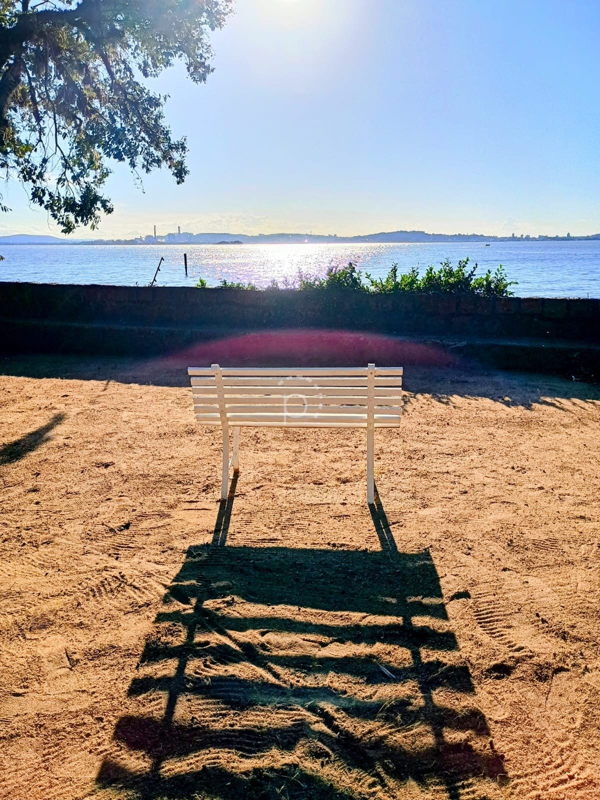 Casa à venda com 120m², 4 quartos, 1 suíte, 8 vagas no bairro Tristeza em Porto Alegre - Foto 24