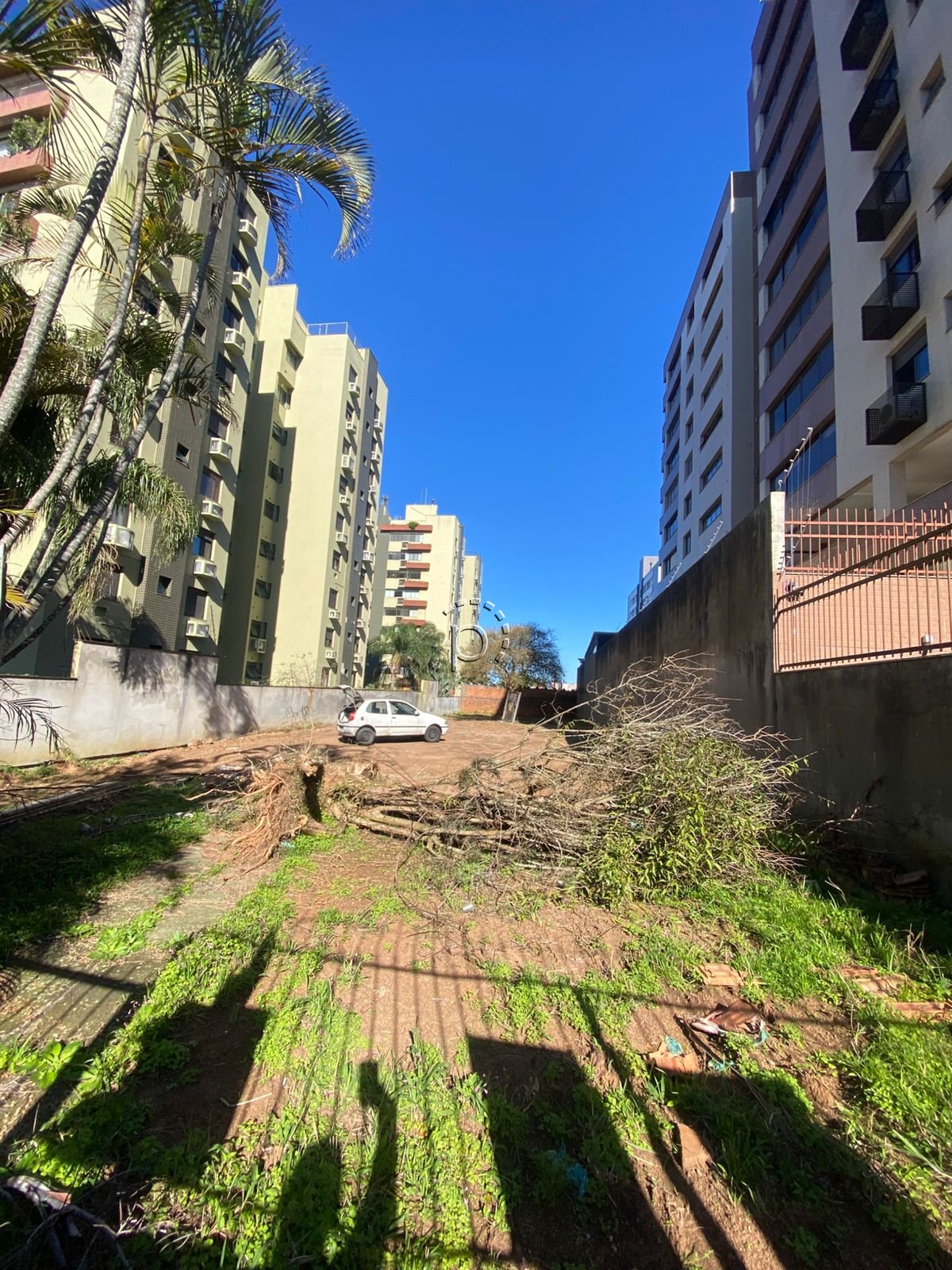 Terreno para alugar com 600m² no bairro Tristeza em Porto Alegre - Foto 3