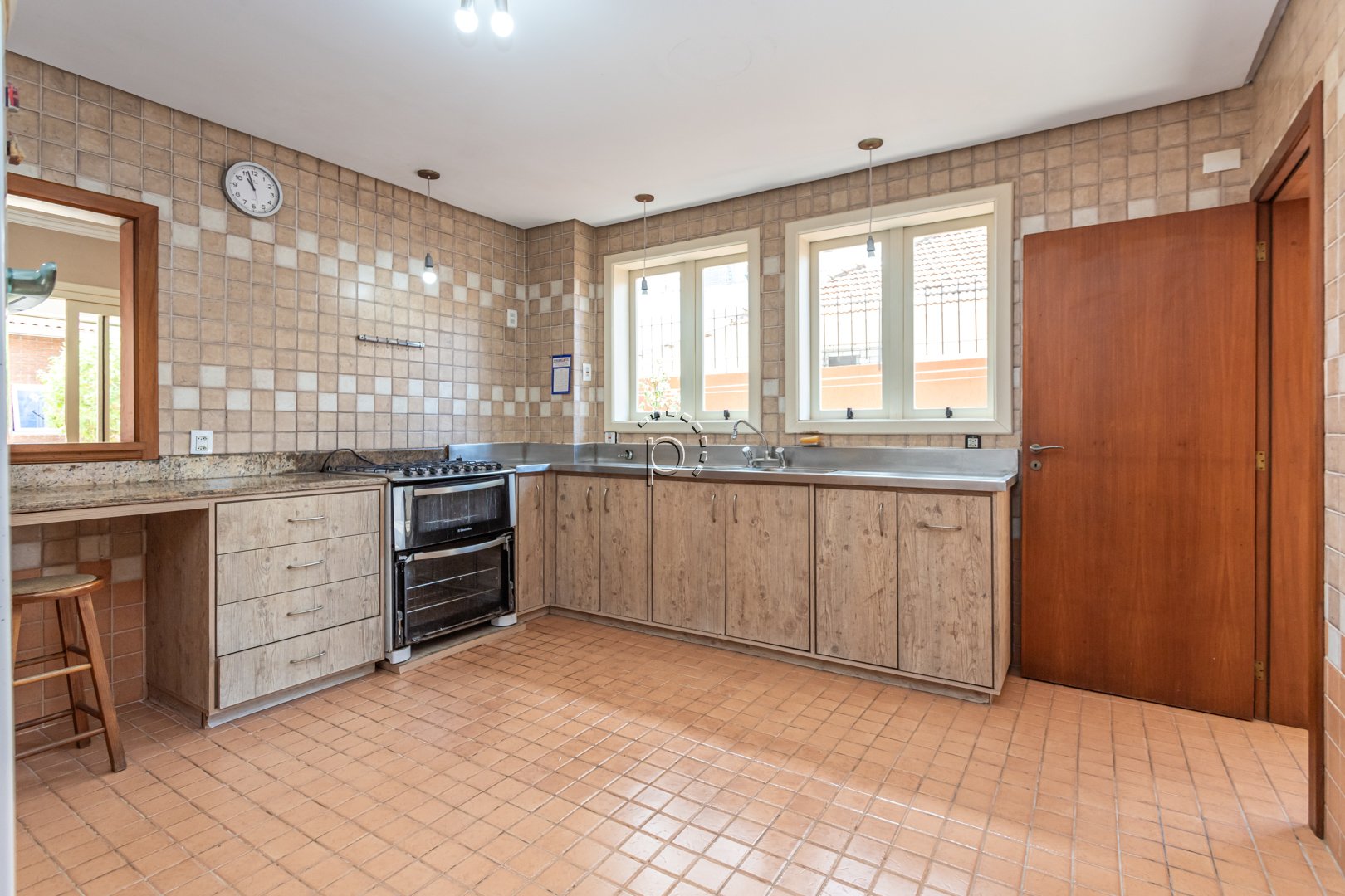 Casa para alugar com 400m², 5 quartos no bairro Tristeza em Porto Alegre - Foto 7