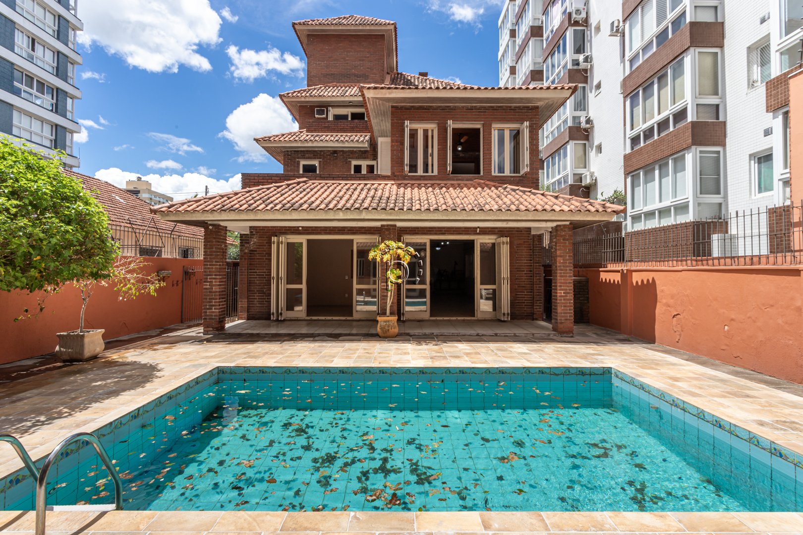 Casa para alugar com 400m², 5 quartos no bairro Tristeza em Porto Alegre - Foto 35