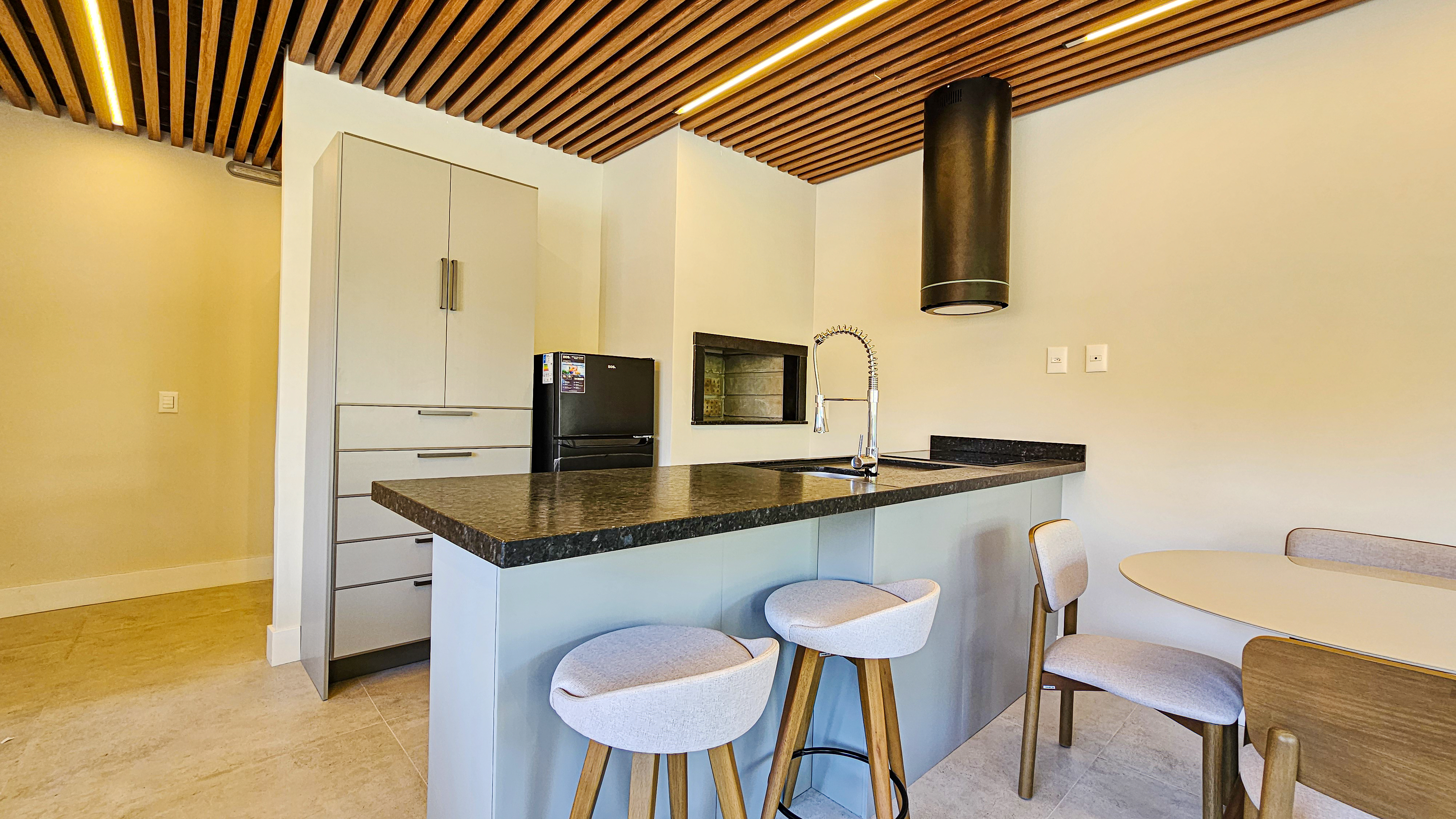Apartamento à venda com 93m², 3 quartos, 3 suítes, 2 vagas no bairro Tristeza em Porto Alegre - Foto 8