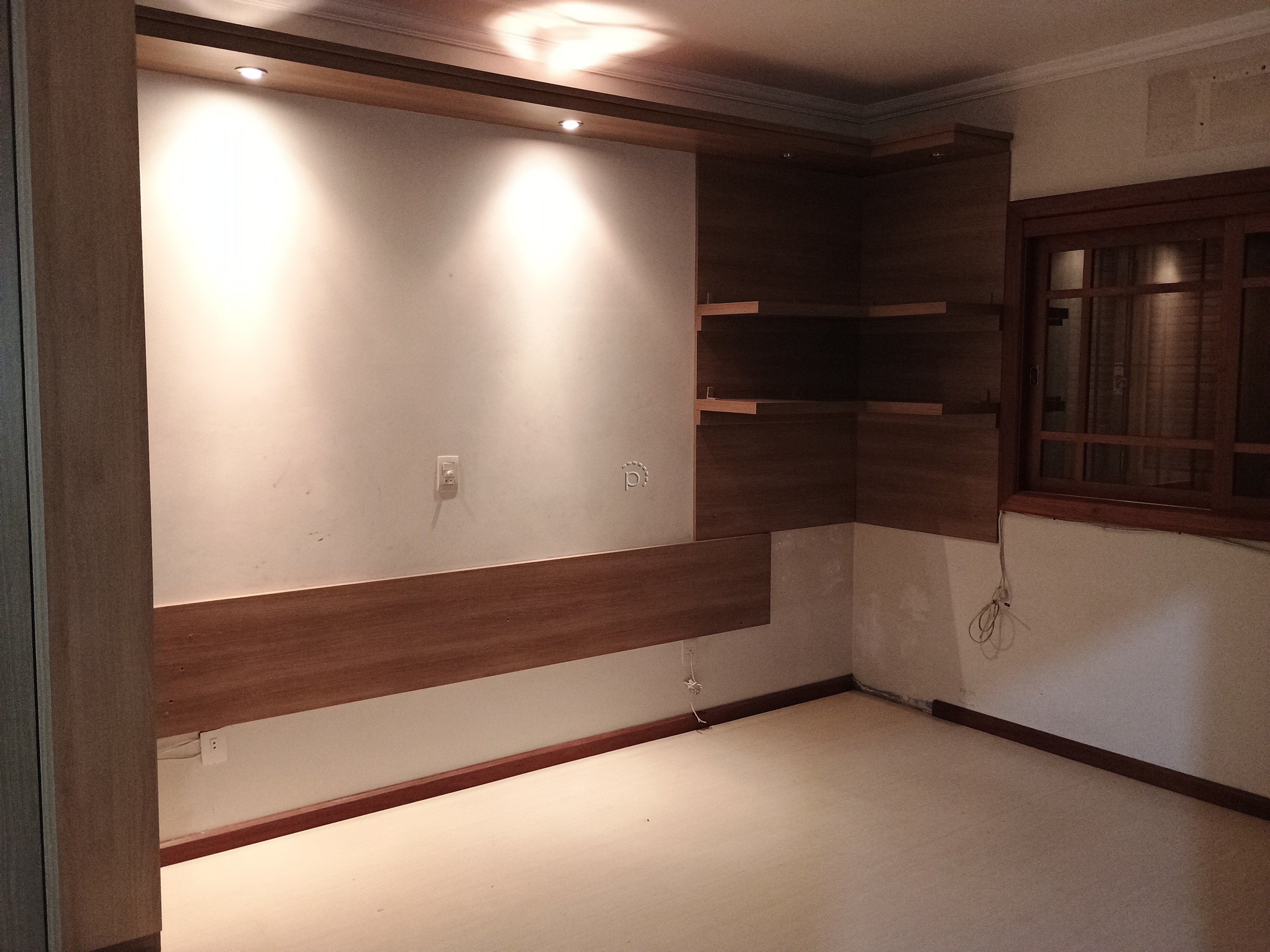 Casa à venda com 197m², 3 quartos, 1 suíte, 2 vagas no bairro Hípica em Porto Alegre - Foto 19