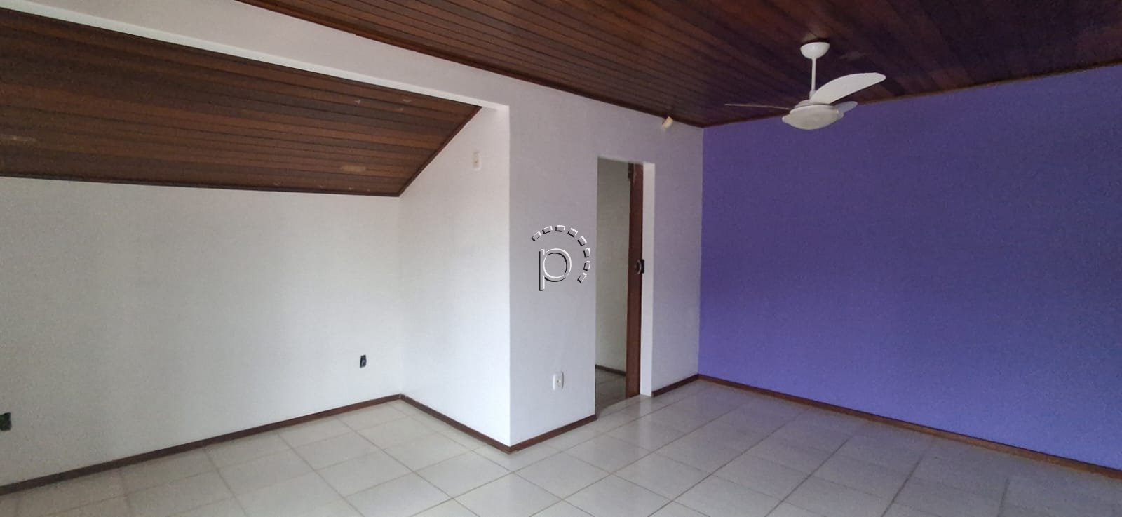 Casa para alugar com 159m², 3 quartos, 3 vagas no bairro Cavalhada em Porto Alegre - Foto 37
