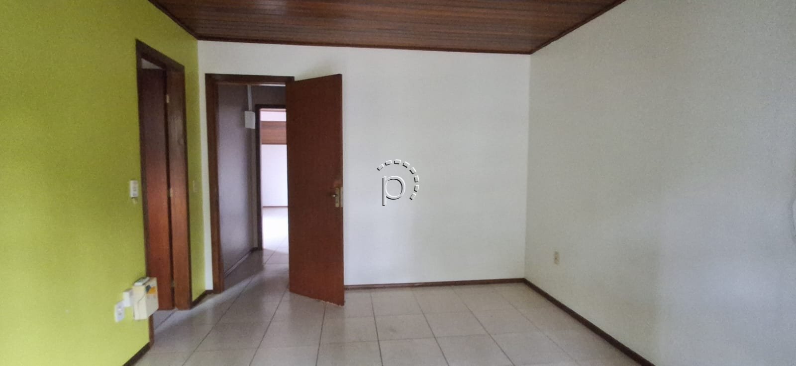 Casa para alugar com 159m², 3 quartos, 3 vagas no bairro Cavalhada em Porto Alegre - Foto 24