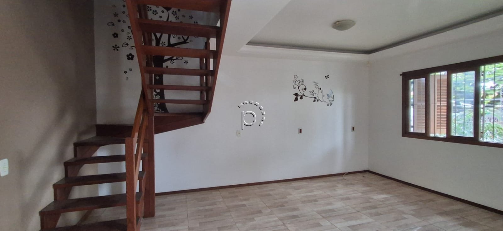 Casa para alugar com 159m², 3 quartos, 3 vagas no bairro Cavalhada em Porto Alegre - Foto 18