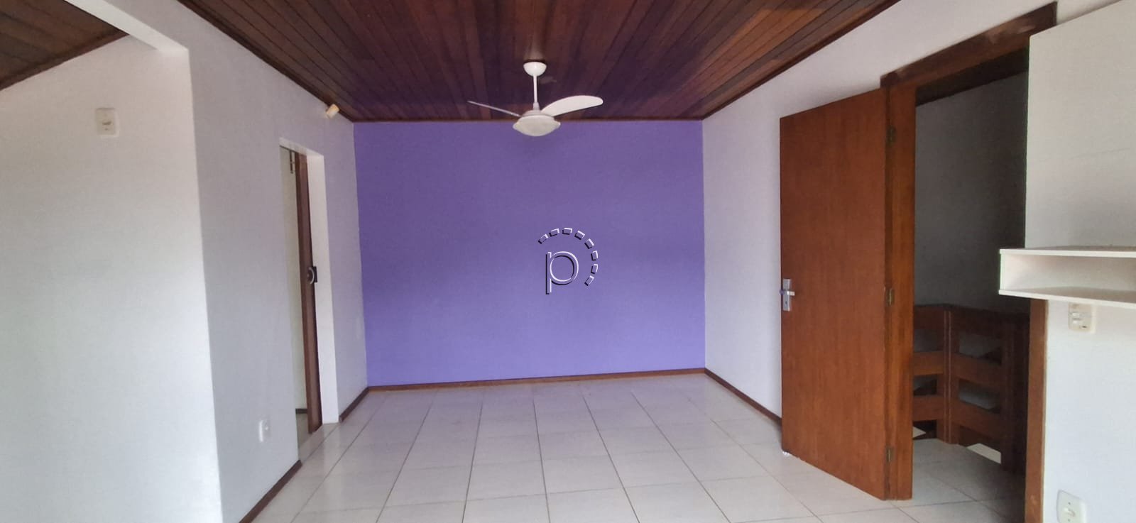 Casa para alugar com 159m², 3 quartos, 3 vagas no bairro Cavalhada em Porto Alegre - Foto 35