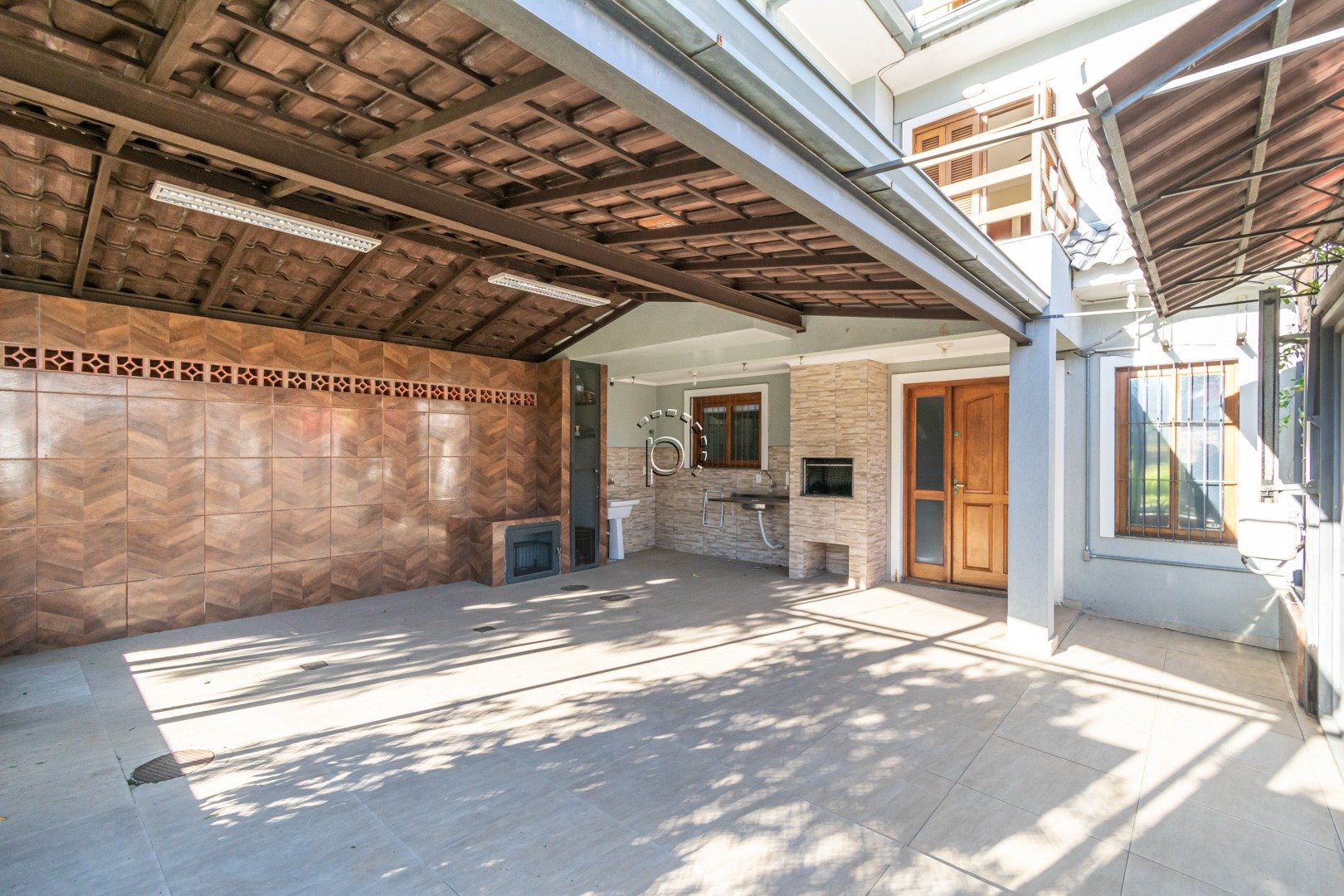 Casa para alugar com 115m², 3 quartos, 3 suítes, 3 vagas no bairro Hípica em Porto Alegre - Foto 12