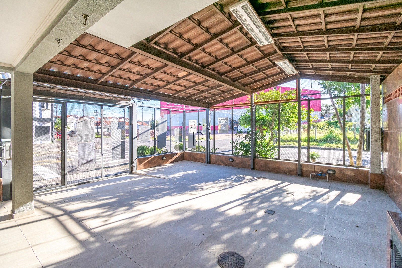 Casa para alugar com 115m², 3 quartos, 3 suítes, 3 vagas no bairro Hípica em Porto Alegre - Foto 14