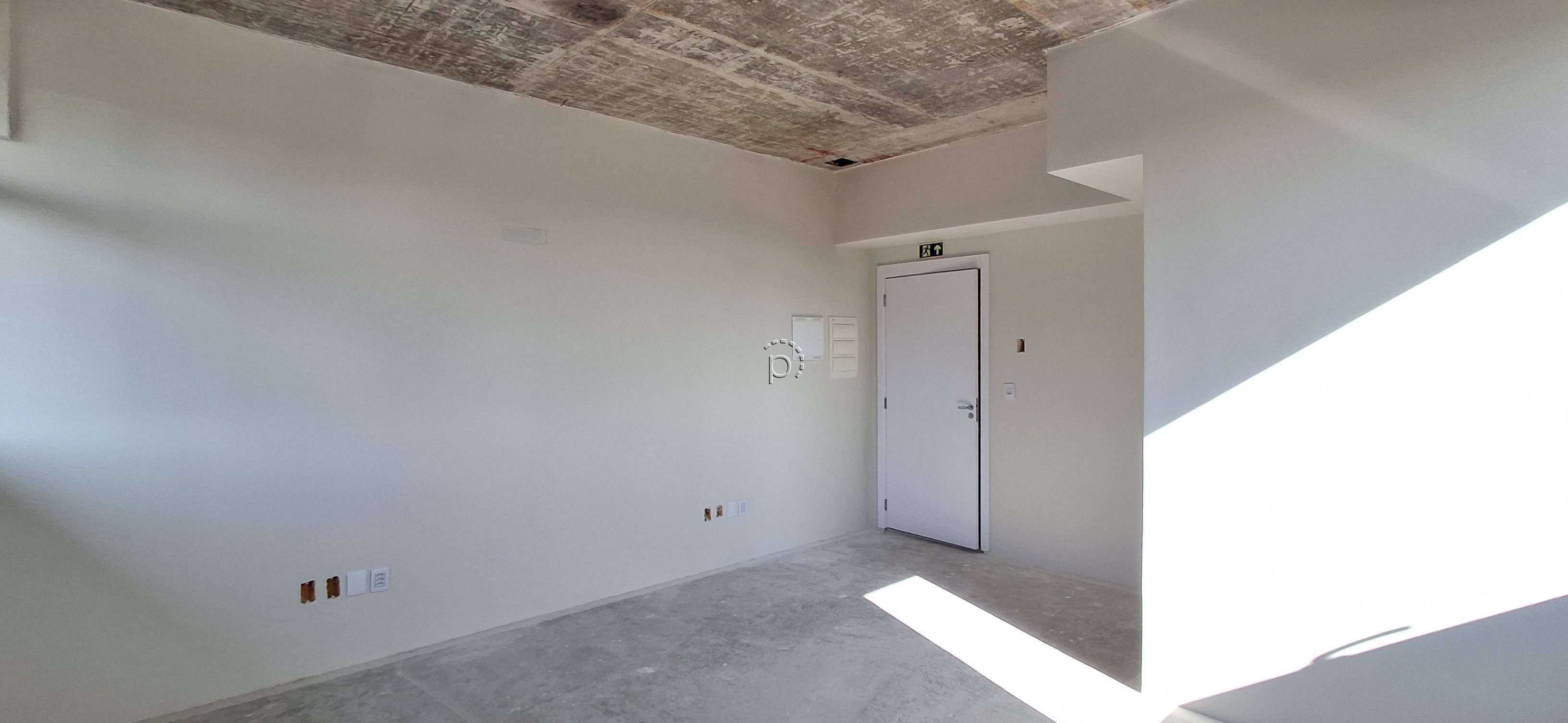 Sala para alugar com 28m² no bairro Menino Deus em Porto Alegre - Foto 7