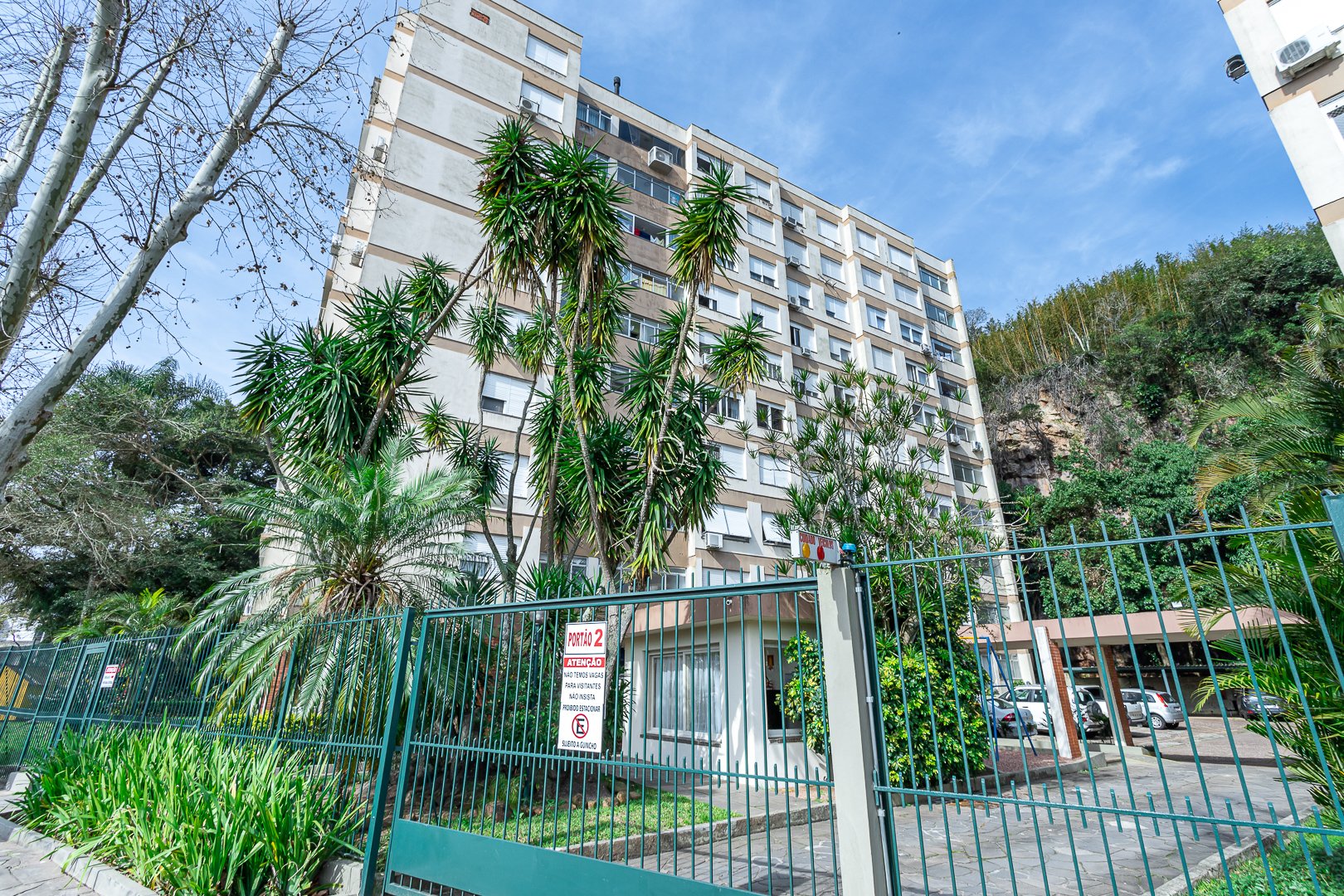 Apartamento à venda com 82m², 2 quartos, 1 vaga no bairro Vila Assunção em Porto Alegre