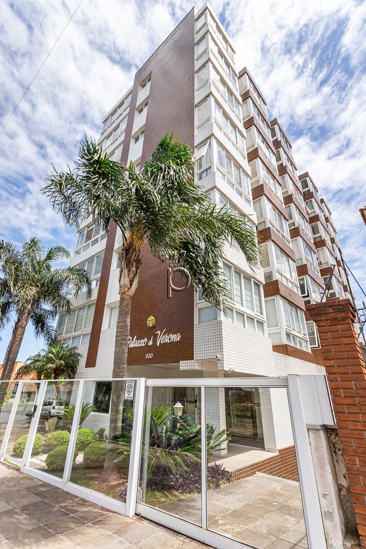Apartamento para alugar com 90m², 3 quartos, 1 suíte, 1 vaga no bairro Tristeza em Porto Alegre