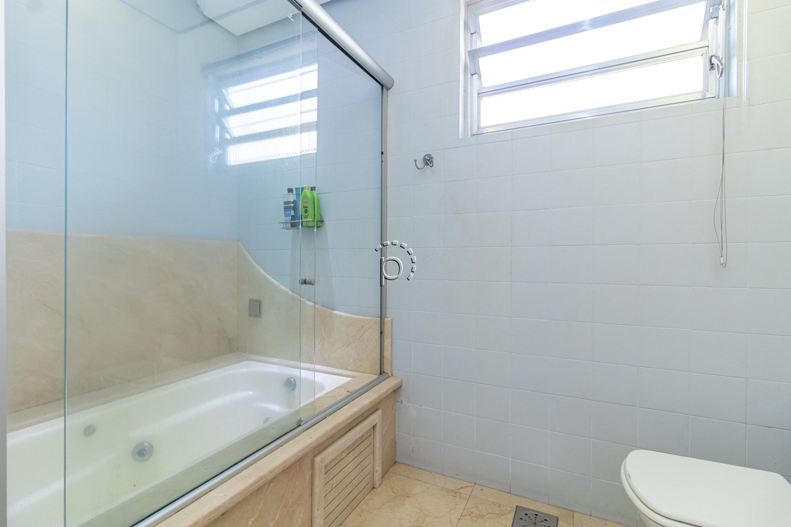 Casa para alugar com 220m², 3 quartos no bairro Hípica em Porto Alegre - Foto 11