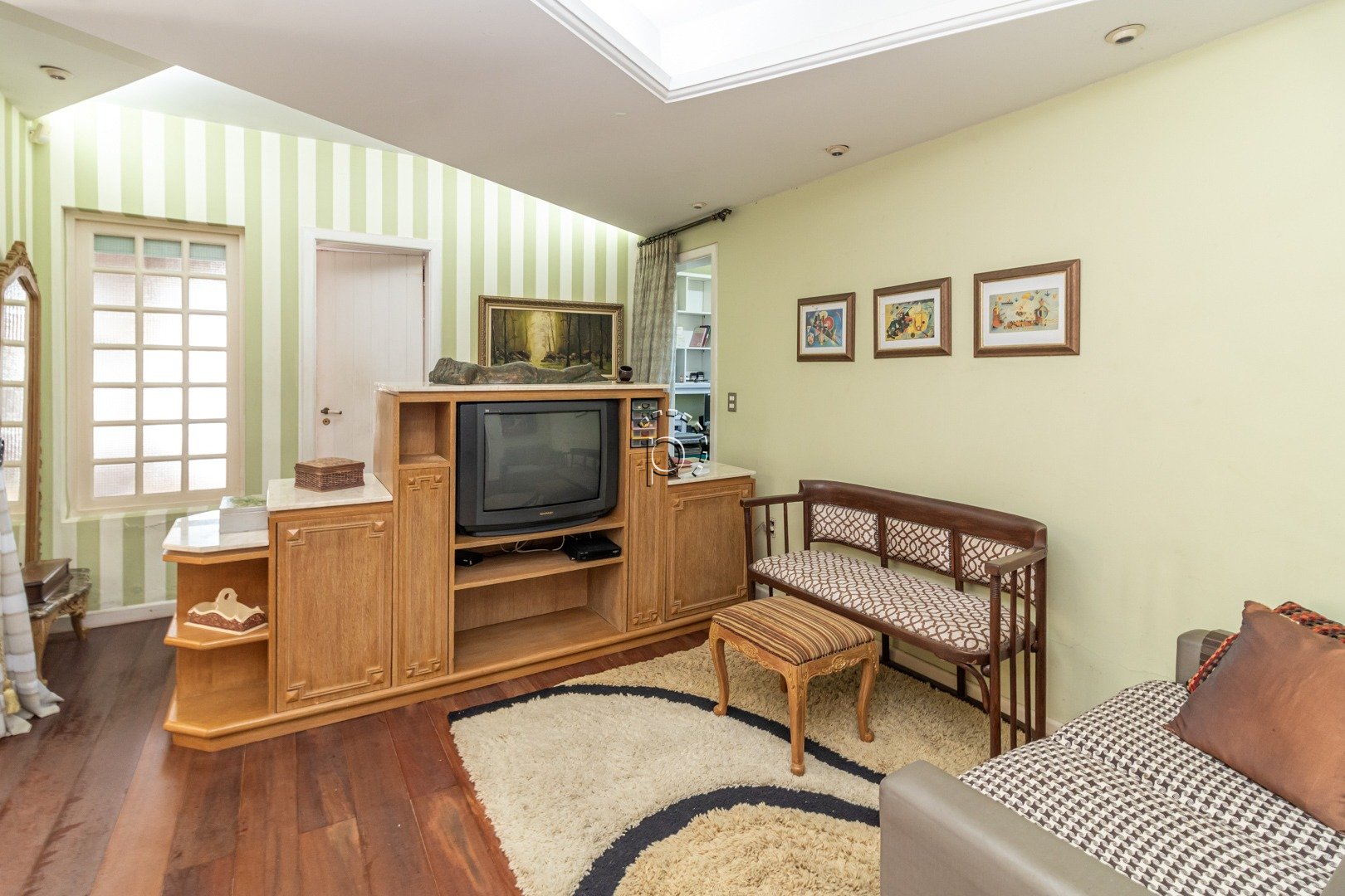 Casa para alugar com 220m², 3 quartos no bairro Hípica em Porto Alegre - Foto 16