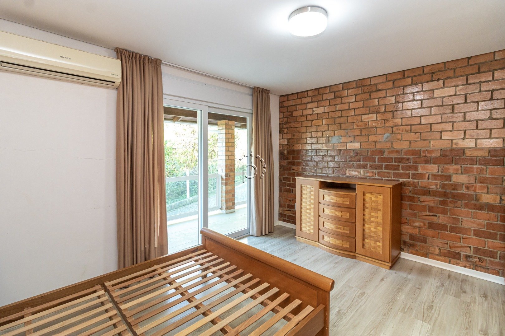 Casa para alugar com 308m², 2 quartos, 1 suíte no bairro Hípica em Porto Alegre - Foto 10