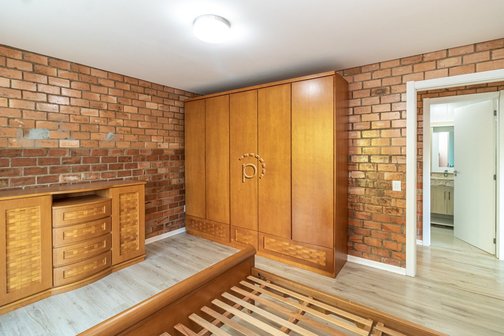 Casa para alugar com 308m², 2 quartos, 1 suíte no bairro Hípica em Porto Alegre - Foto 12