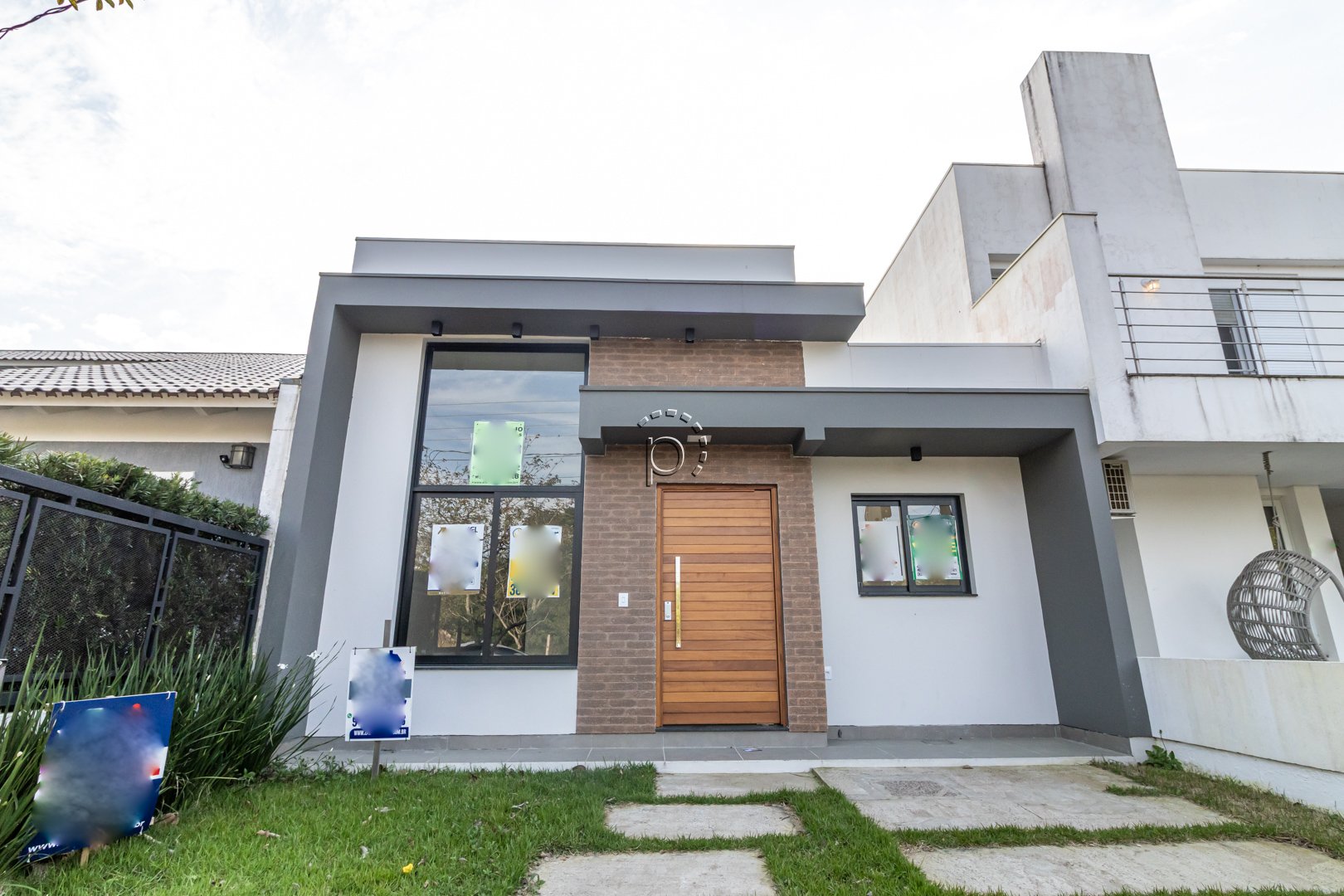 Casa à venda com 93m², 3 quartos, 1 suíte no bairro Hípica em Porto Alegre