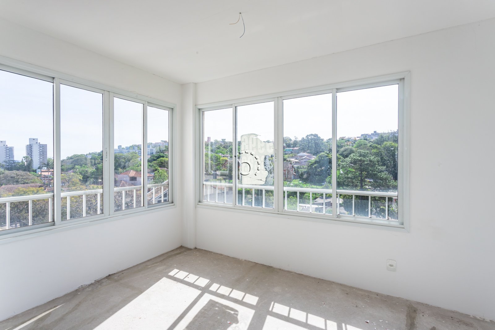 Apartamento à venda com 80m², 2 quartos, 1 suíte, 2 vagas no bairro Teresópolis em Porto Alegre - Foto 9