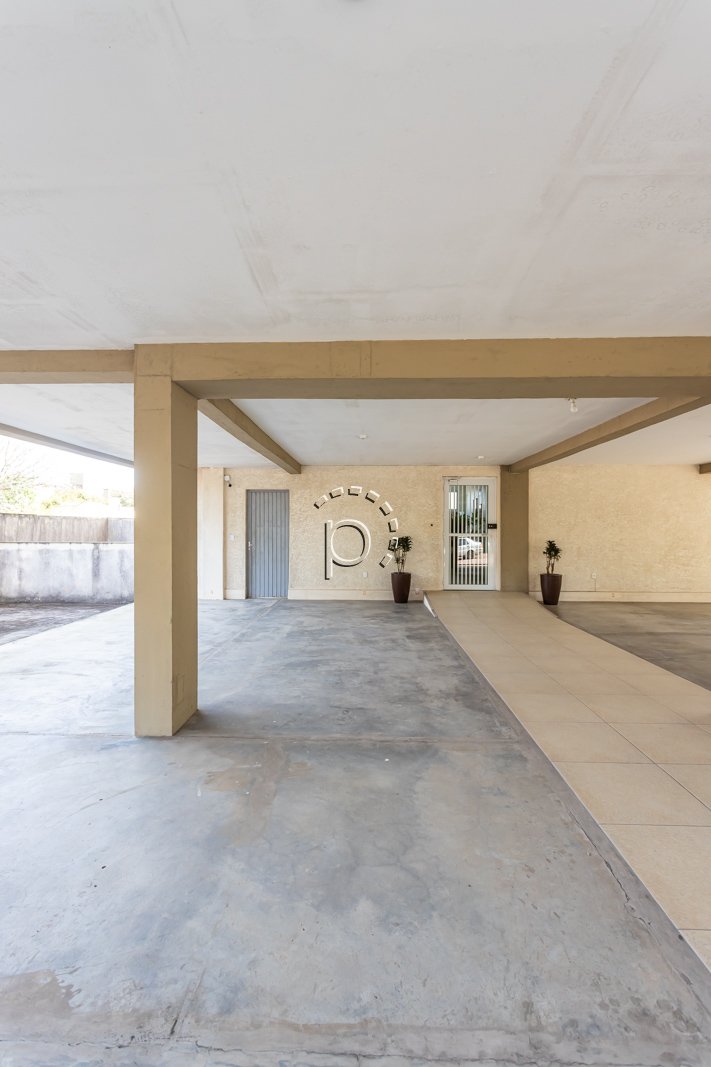 Apartamento à venda com 80m², 2 quartos, 1 suíte, 2 vagas no bairro Teresópolis em Porto Alegre - Foto 25
