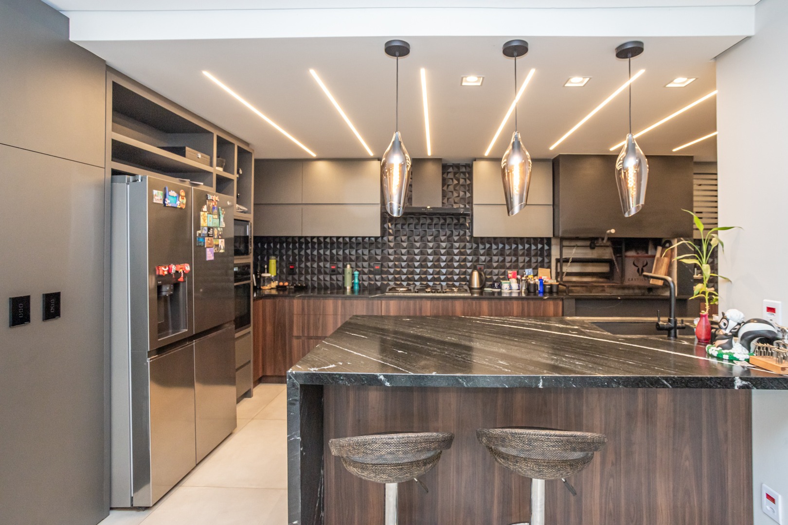 Casa à venda com 223m² no bairro Vila Assunção em Porto Alegre