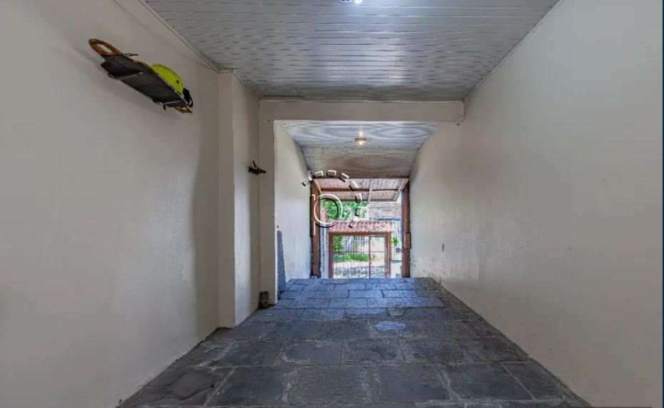 Casa à venda com 306m², 3 quartos, 1 suíte, 3 vagas no bairro Tristeza em Porto Alegre - Foto 19