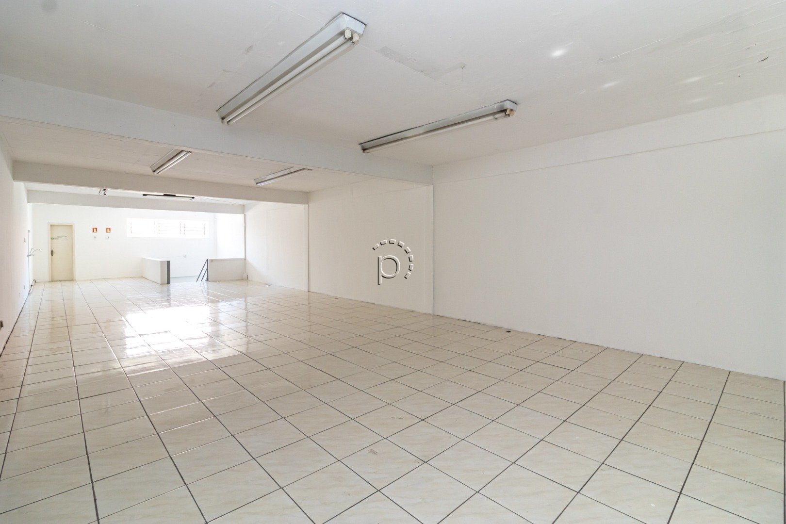 Loja para alugar com 244m² no bairro Cavalhada em Porto Alegre - Foto 11