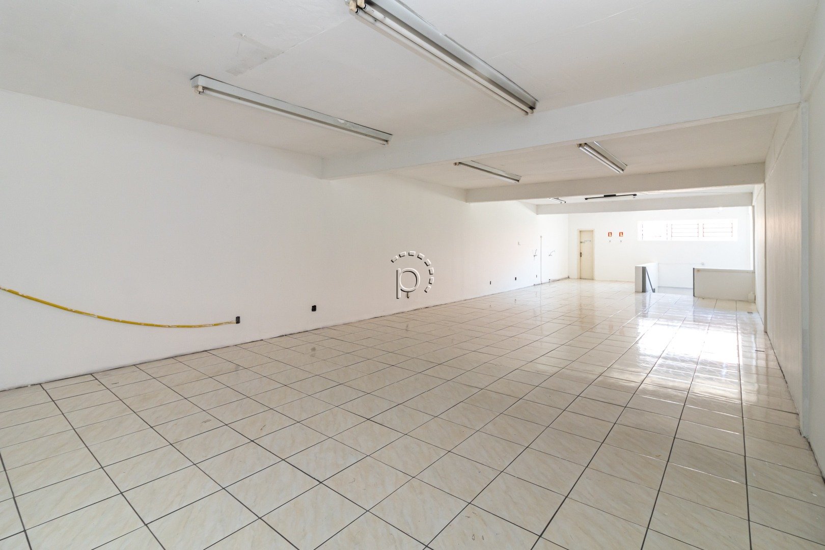 Loja para alugar com 244m² no bairro Cavalhada em Porto Alegre - Foto 13