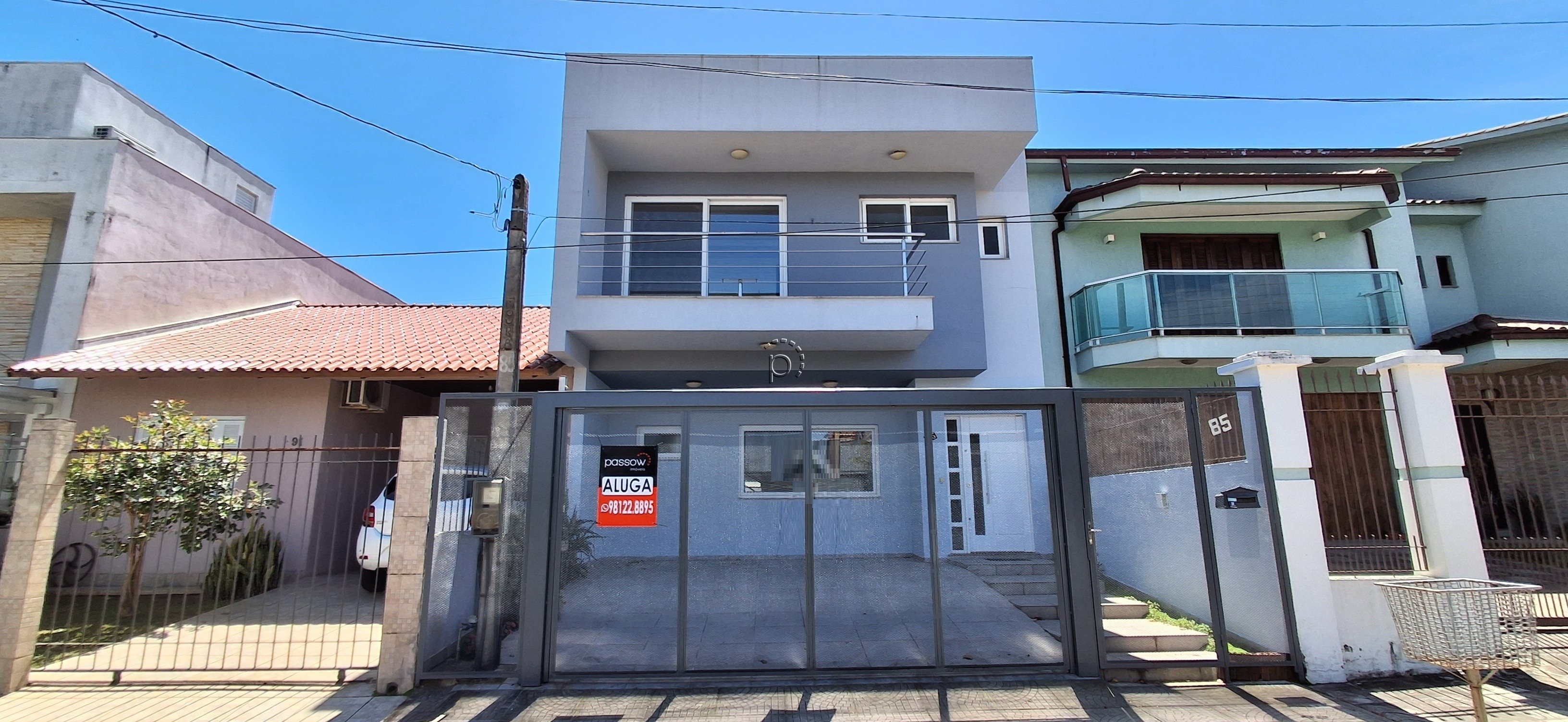 Casa em Condomínio para alugar com 120m², 3 quartos, 1 suíte, 2 vagas no bairro Hípica em Porto Alegre