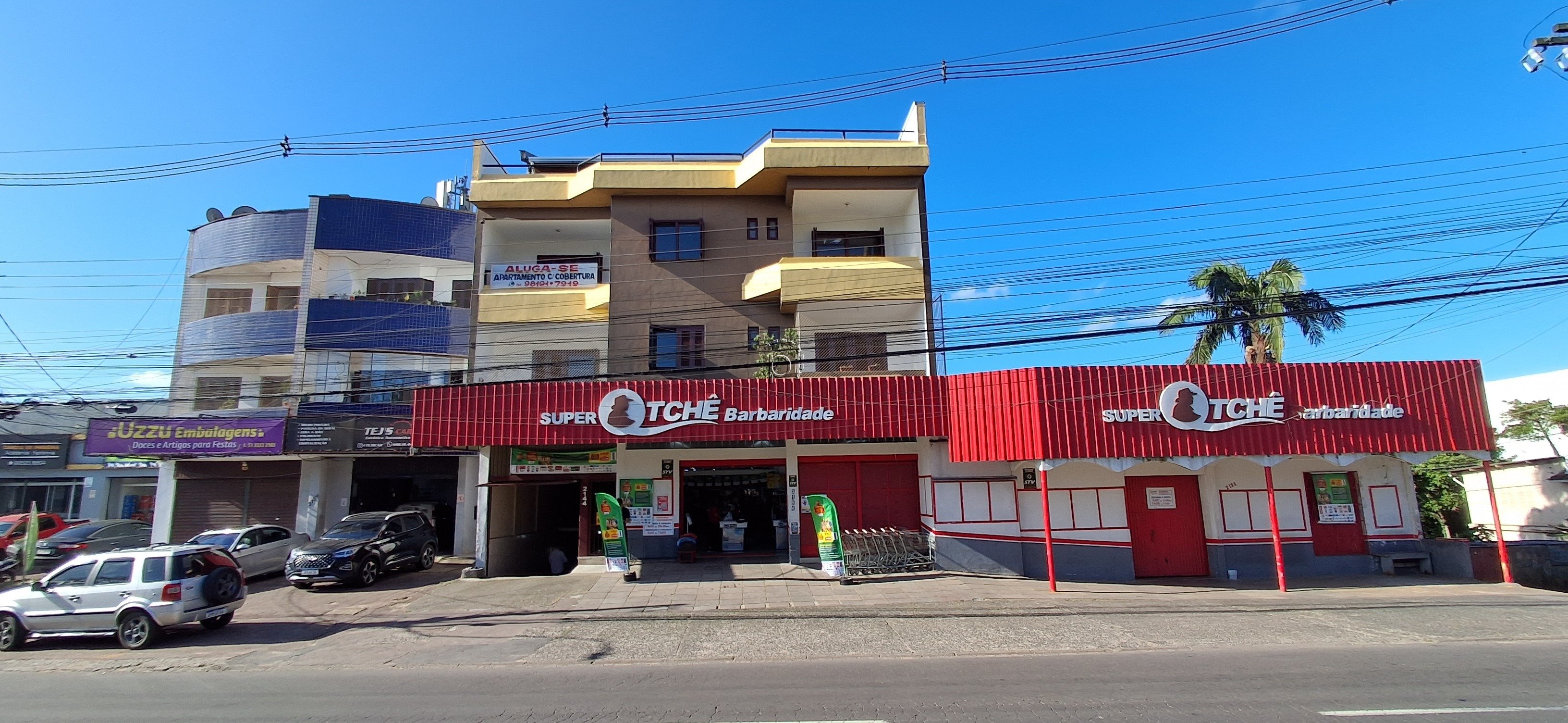 Loja para alugar com 150m², 2 vagas no bairro Cavalhada em Porto Alegre