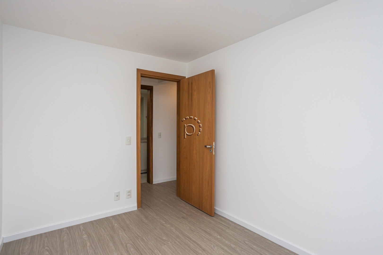 Apartamento à venda com 91m², 3 quartos, 1 suíte, 2 vagas no bairro Tristeza em Porto Alegre - Foto 22