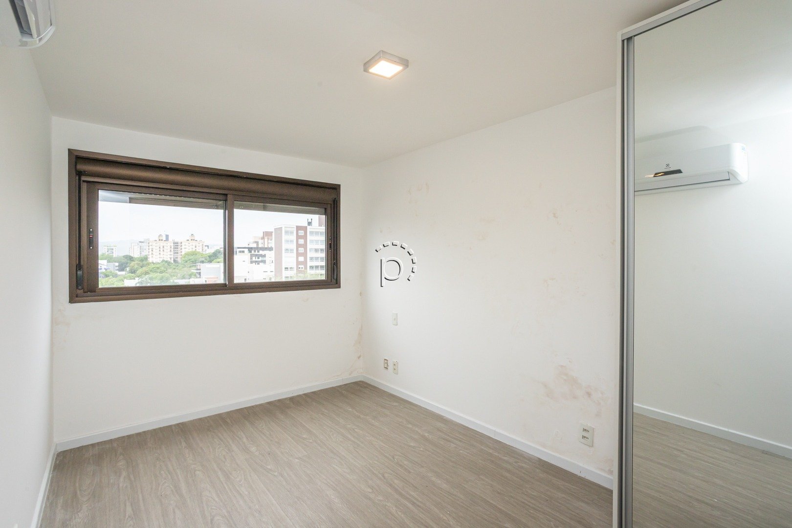 Apartamento à venda com 91m², 3 quartos, 1 suíte, 2 vagas no bairro Tristeza em Porto Alegre - Foto 26