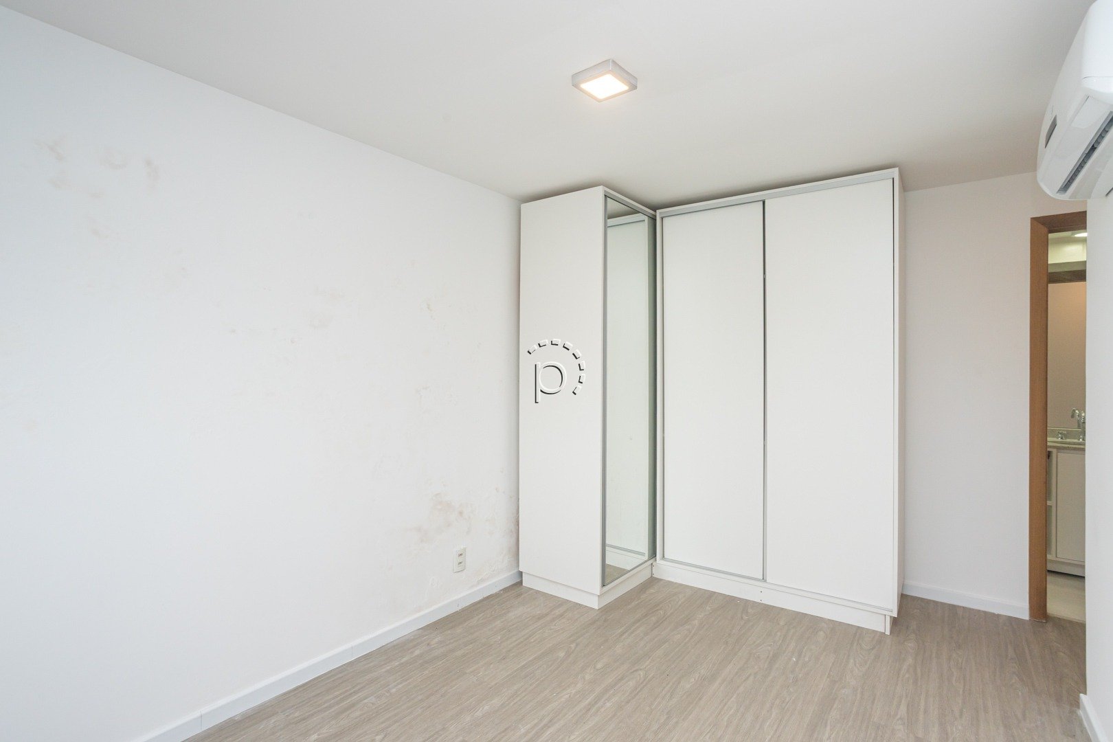 Apartamento à venda com 91m², 3 quartos, 1 suíte, 2 vagas no bairro Tristeza em Porto Alegre - Foto 29