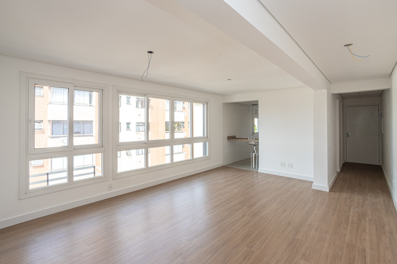 Apartamento para alugar com 87m², 2 quartos, 2 suítes, 1 vaga no bairro Tristeza em Porto Alegre - Foto 3