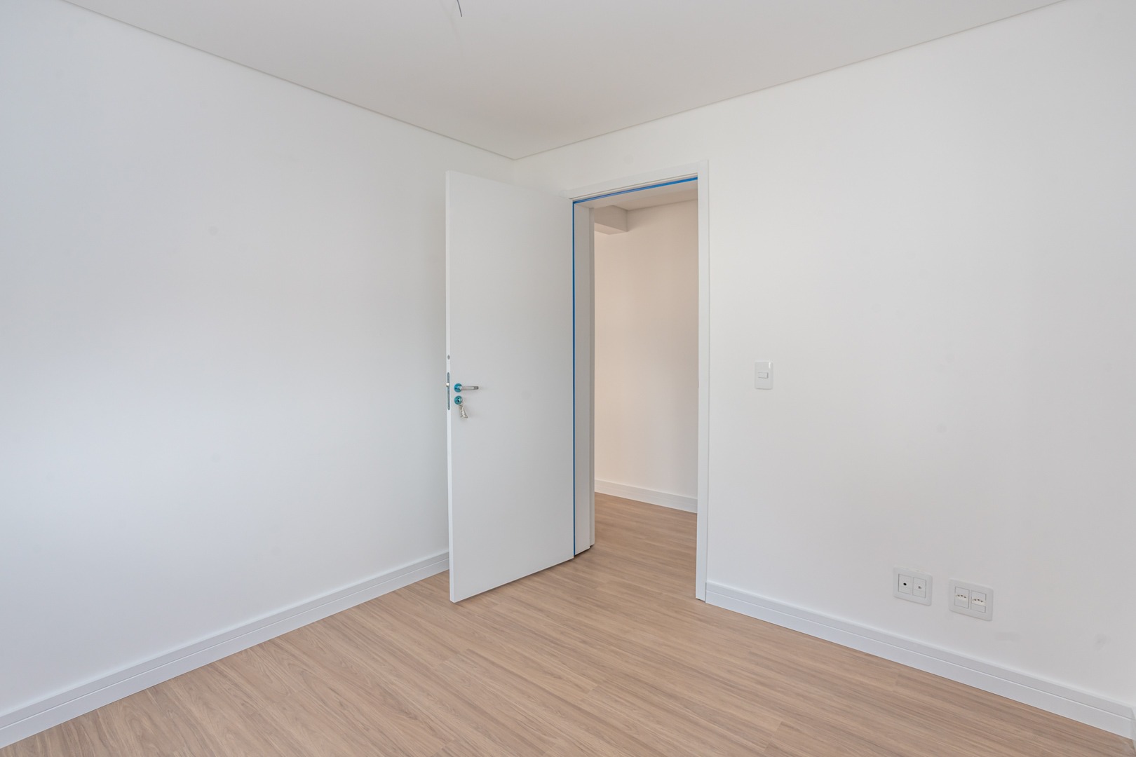 Apartamento para alugar com 87m², 2 quartos, 2 suítes, 1 vaga no bairro Tristeza em Porto Alegre - Foto 12