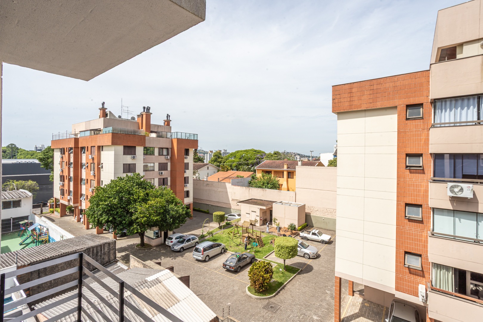 Apartamento para alugar com 87m², 2 quartos, 2 suítes, 1 vaga no bairro Tristeza em Porto Alegre - Foto 18