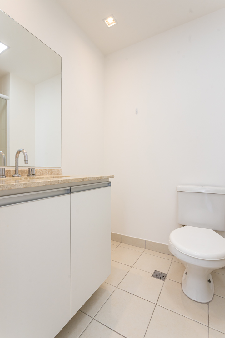 Apartamento para alugar com 86m², 3 quartos no bairro Tristeza em Porto Alegre - Foto 15